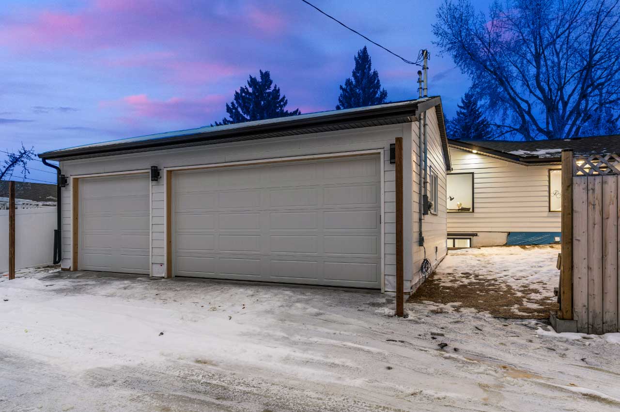 1111-LAKE-WAPTA-WAY-24