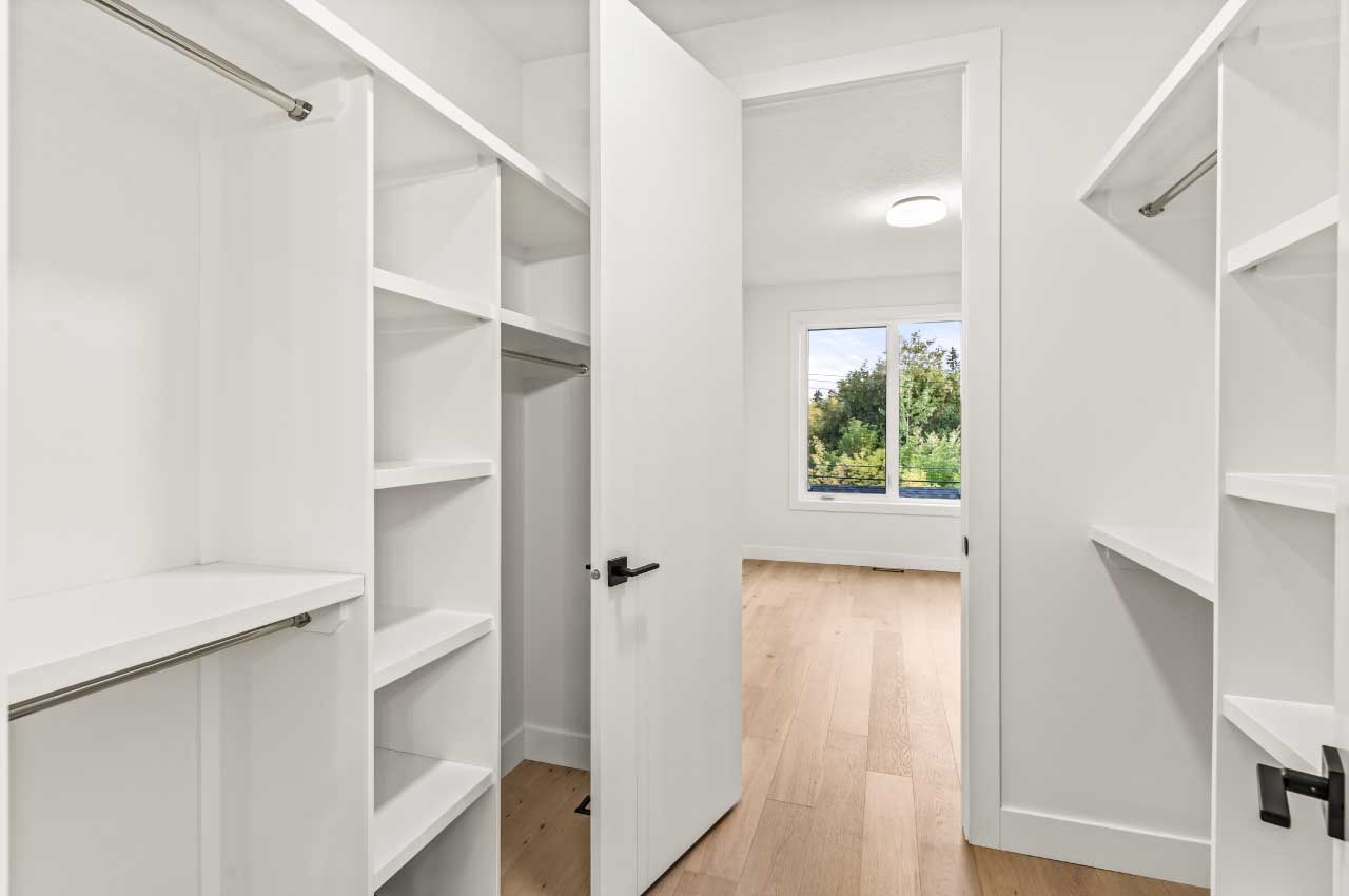 3413-exshaw-road-nw-21