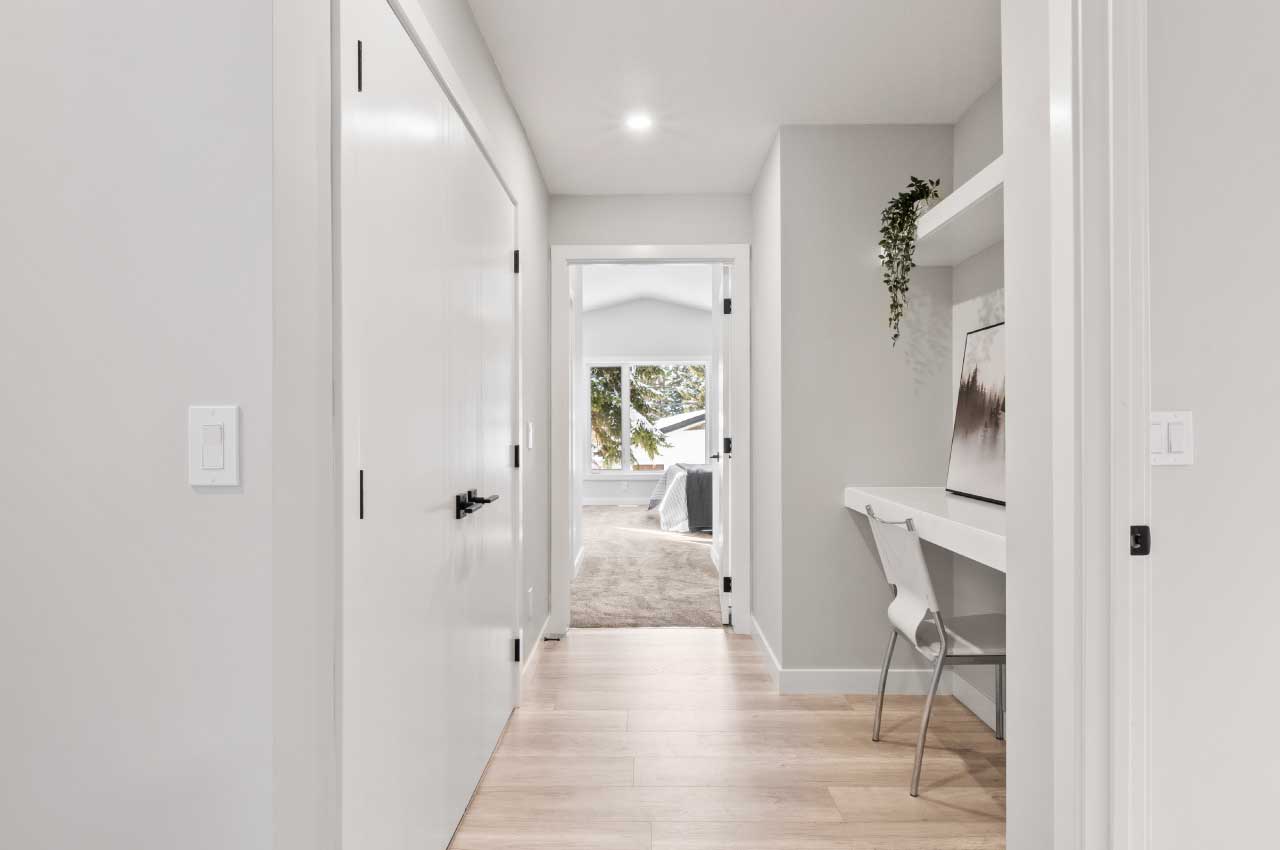 2731-CONRAD-DRIVE-NW-14